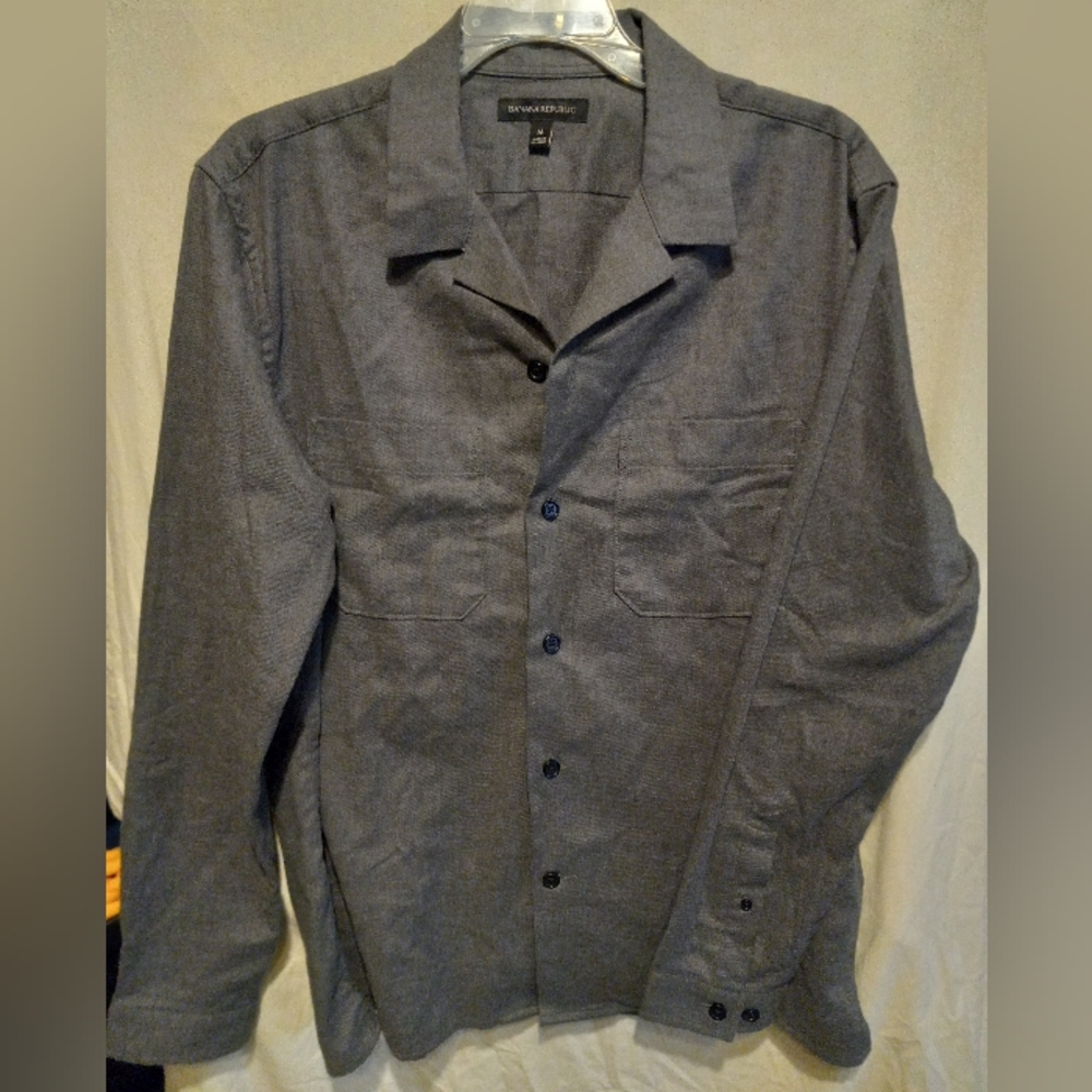 Banana Republic Gray Button Down